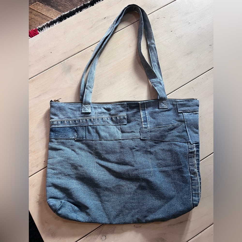 Lou Zeldis Denim Tote with Zipper - Picture 3 of 4